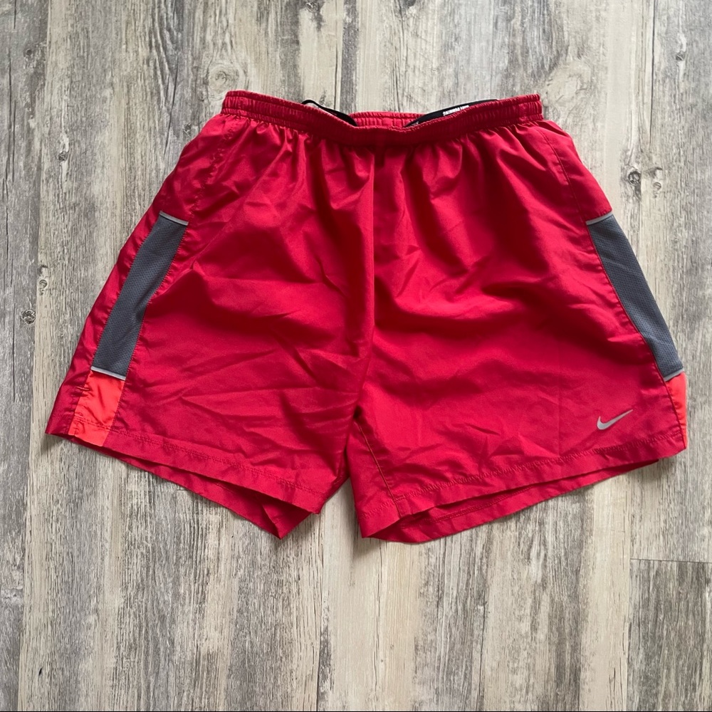 Men’s Nike Running Shorts (L)
